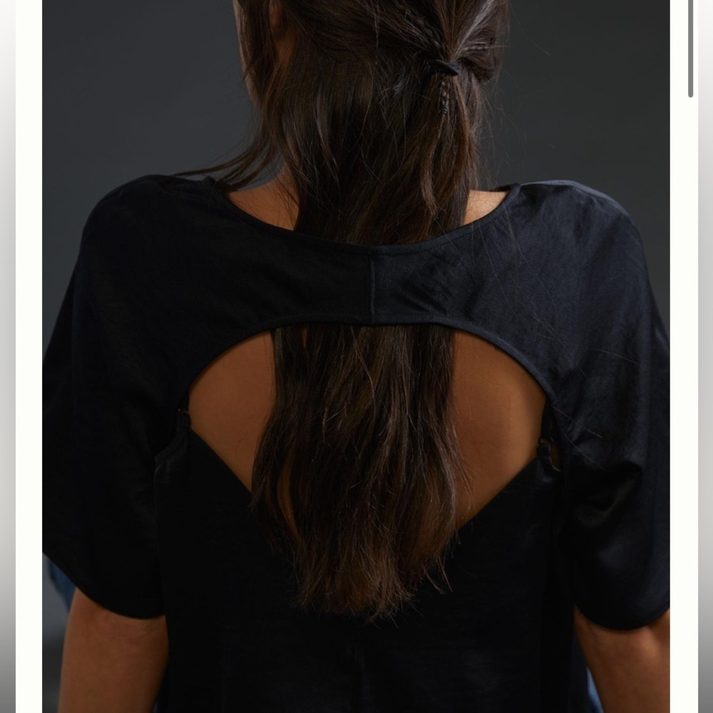 Anthropologie daily practice black sleek open back blouse size medium - Picture 12 of 12